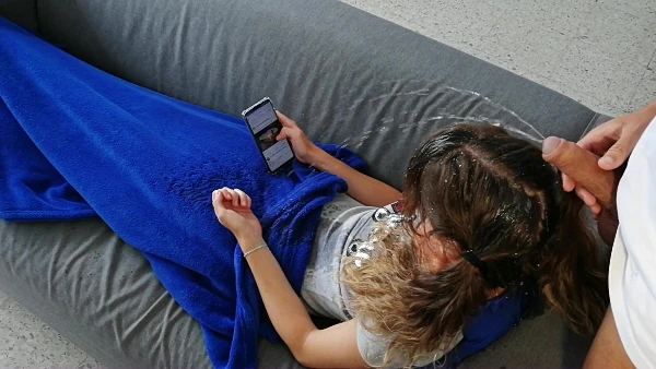 Eternityx2 in Video - Pee And Cum On Hair While She Is On Sofa 2023 [Shaved Pussy, Spycam | HD] (Mp4/1000 MB)