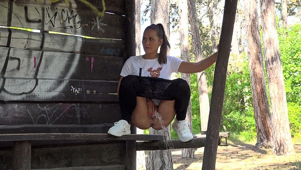 Pissing 2023 [Party Sex, Hairy | HD] (Mp4/1000 MB)