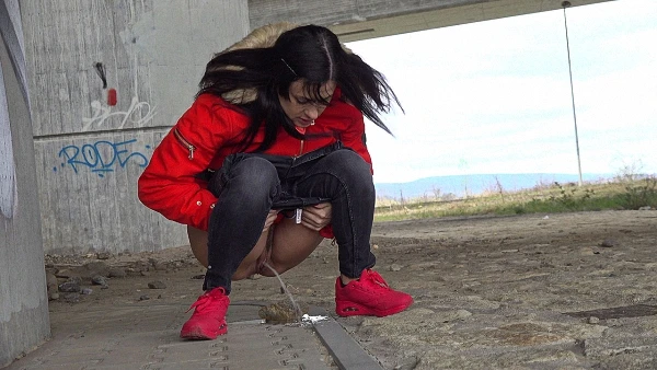 Tightest Denims 2023 [Masturbate, Indoor | HD] (Mp4/1000 MB)