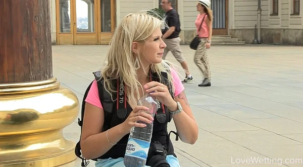 Caught By A Strange Man in Video - Barbora 2023 [Wc Voyeur Include Poo, Solo | HD] (Mp4/1000 MB)