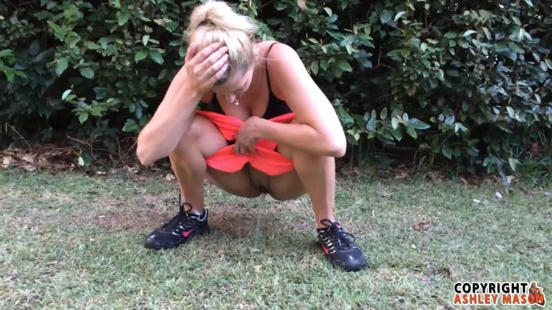 Ashley Mason in Video - 3 Blondes Pissing 2023 [Golden Shower, Pissing In Pussy | HD] (Mp4/1000 MB)