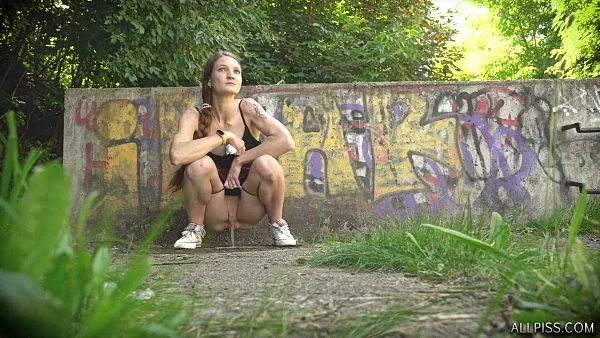 Renata in Video - Beata 2023 [Golden Rain, Cfnm | HD] (Mp4/1000 MB)