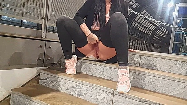 Piss Sklave Gesucht Hast Mira 2023 [Voyeur, Pissing In Panties | HD] (Mp4/1000 MB)