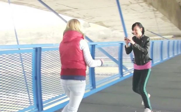 Annie, Violeta in Video - Annie "Steal" Phone 2023 [Cum In Mouth, Strapon | HD] (Mp4/1000 MB)