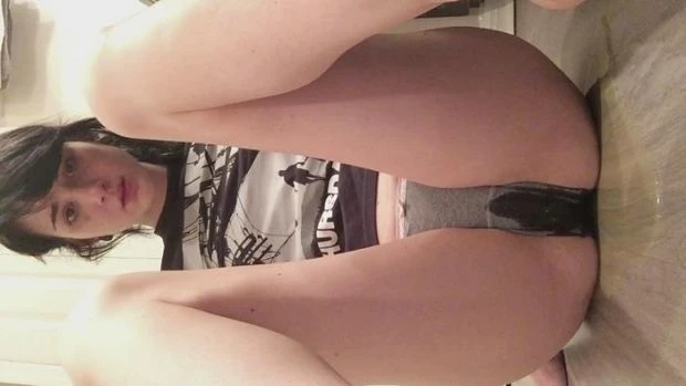 Girl Abi Likes To Wet Her Shorts And Panties 2023 [Amateur, Hidden Cam | HD] (Mp4/1000 MB)