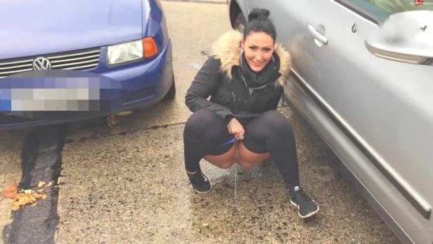 Mira Grey in Video - Naughty Public Piss - Is That Good? 2023 [Submissive, Peeing | HD] (Mp4/1000 MB)