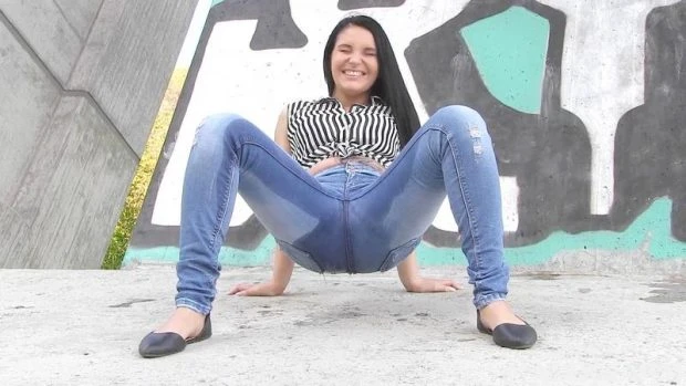 Lucia Denville in Video - Wet Bum Jeans Wetting 2023 [Cum, Pornstar | HD] (Mp4/1000 MB)