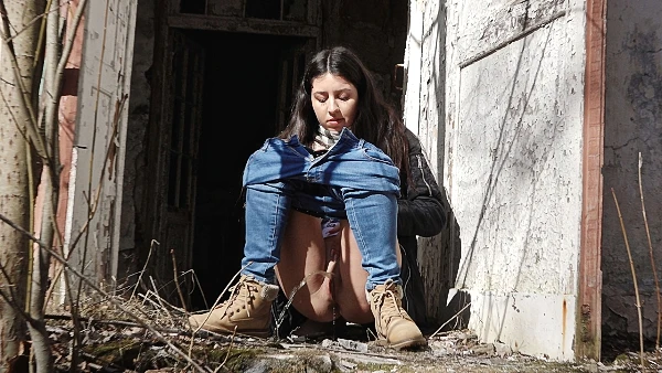 Ground Gushing 2023 [Hairy Pussy, Cum Cleaning | HD] (Mp4/1000 MB)