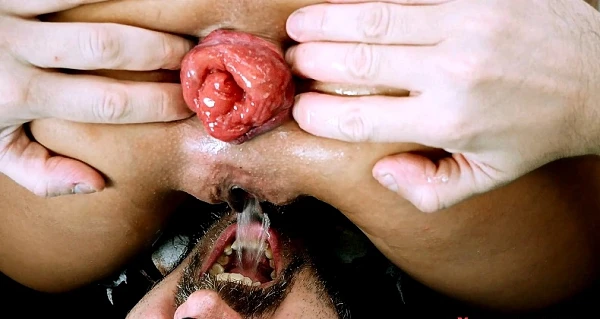 Mila in Video - Extremelatina Piss In Boss 2023 [Water Sports, All Girl | HD] (Mp4/1000 MB)