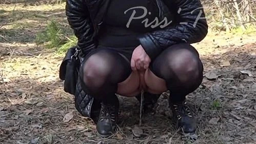 Piss - Piss in Video - Nature Collection 2023 [Enema, Public Pissing | HD] (Mp4/1000 MB)