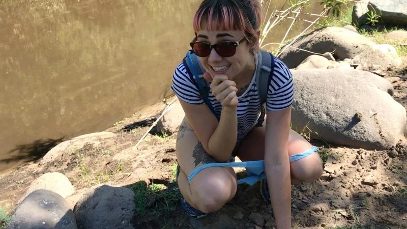 Ohhaikitty in Video - Cute Hikers Nervous Pee By Creek 2023 [All Sex, Cumshots | HD] (Mp4/1000 MB)