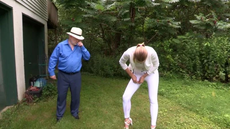 The Russian Interpreter 2023 [Pissing In Glass, Pissing | HD] (Mp4/1000 MB)