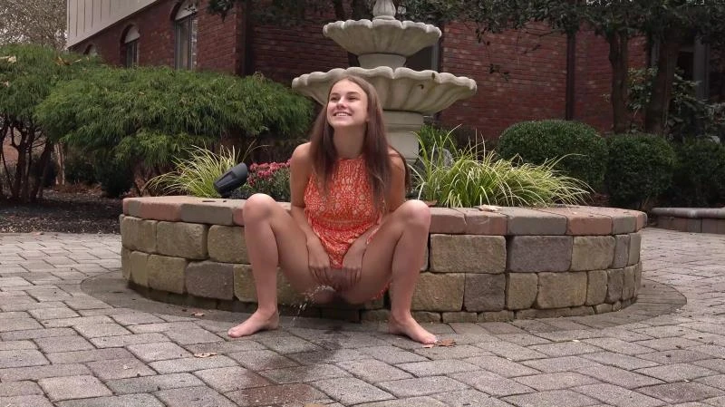 Ellie Eilish in Video - Be Mine 2023 [Drink Urine, Fuck Machine | HD] (Mp4/1000 MB)