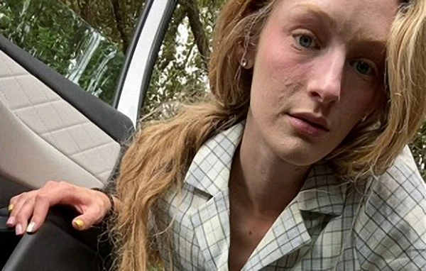 Kwgirlx in Video - Outside Pee Compilation 2023 [Enema, Public Pissing | HD] (Mp4/1000 MB)