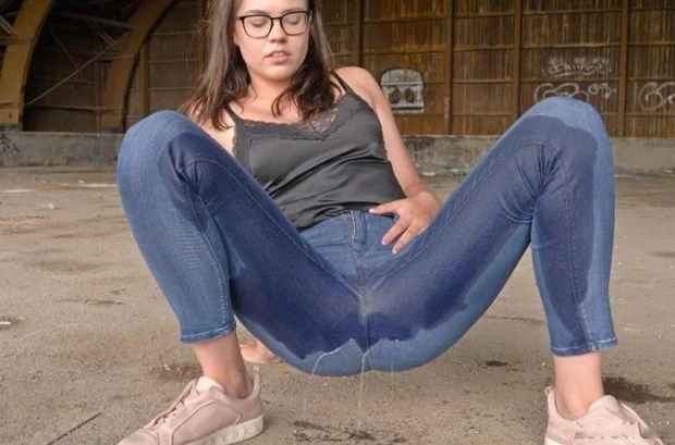 Keira Flow in Video - Keira Flow 2023 [Toilet, Piss Swllowing | HD] (MPEG-4/515 MB)