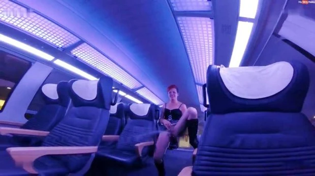 HornyRoxy in Video - Mega Cheeky Pissed Off In First Class. 2025 [Pussy Play, Urin Drink | HD] (MPEG-4/4.95 MB)