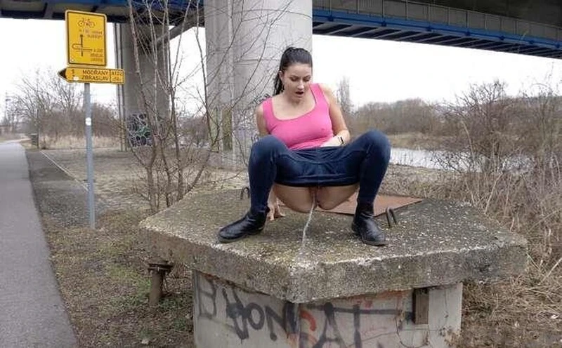 Tiny Tina in Video - Pissing scene 14 2025 [Uniform, Puffy Nipples | UltraHD/4K] (MPEG-4/192 MB)