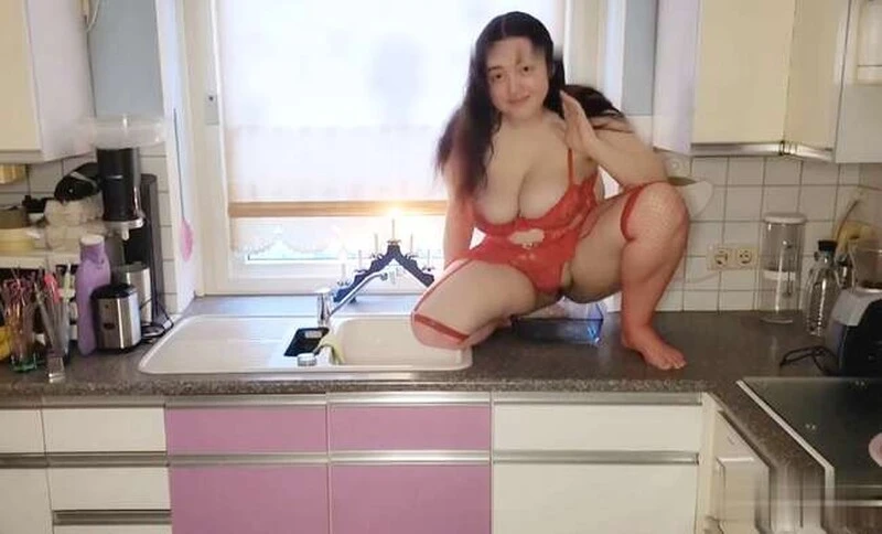 Lia123432 in Video - Pissing in the kitchen again. 2026 [Cumshot, Medical Fetish | FullHD] (MPEG-4/10.00 MB)