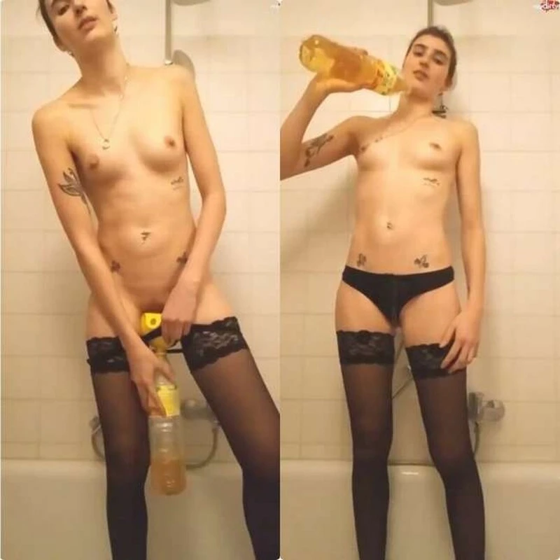 Eva Baumgartner in Video - My first NS shower 2026 [Pissing And Fucking, Toilet Urine | SD] (MPEG-4/12.9 MB)